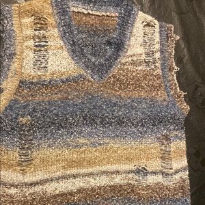 Home Collection V-Neck Sweater Blue and Brown